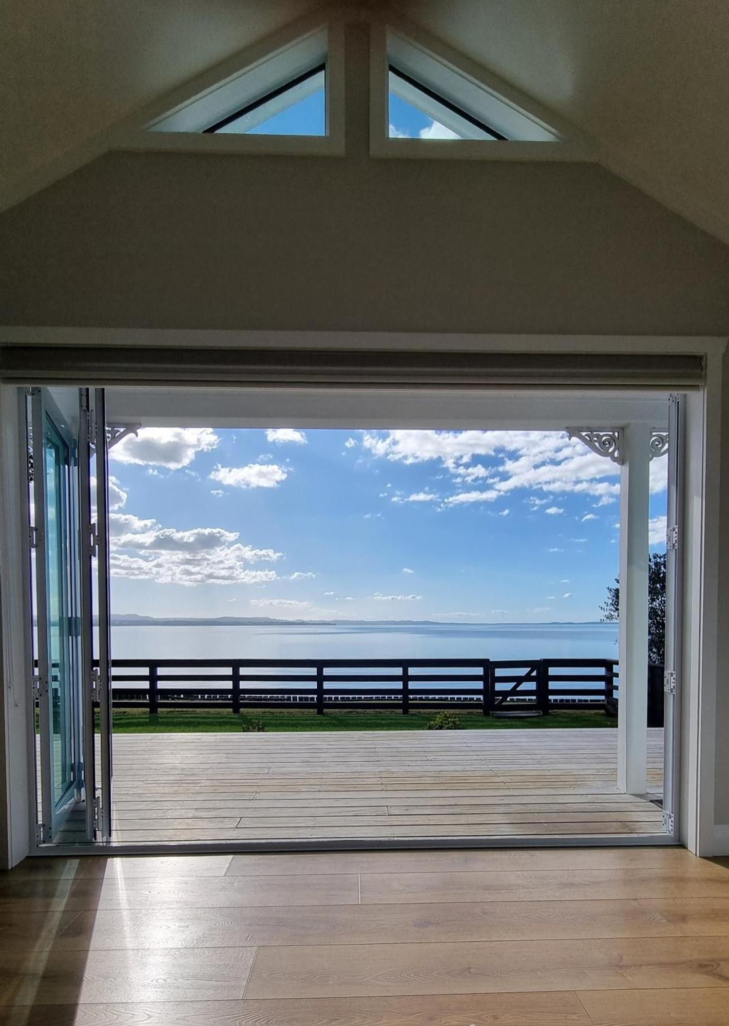 Red Rock Cottage, Beachfront Luxury Clarks Beach Buitenkant foto